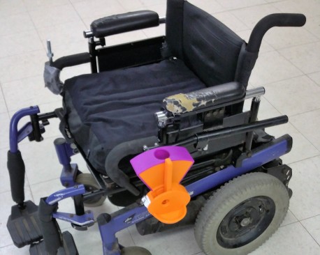 3d print wheelchair dog treat dispenser